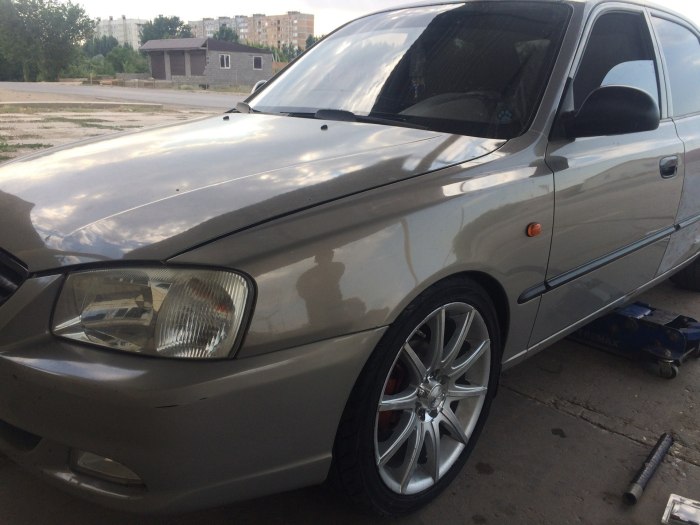 Hyundai Accent r17