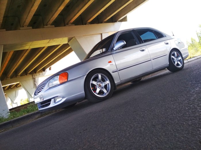 Hyundai Accent 2 диски