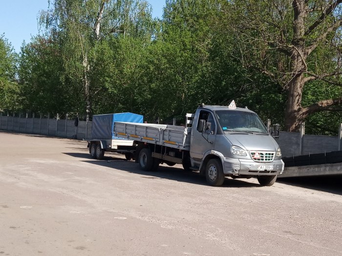ГАЗ 2409 С полуприцепом САЗ 9459