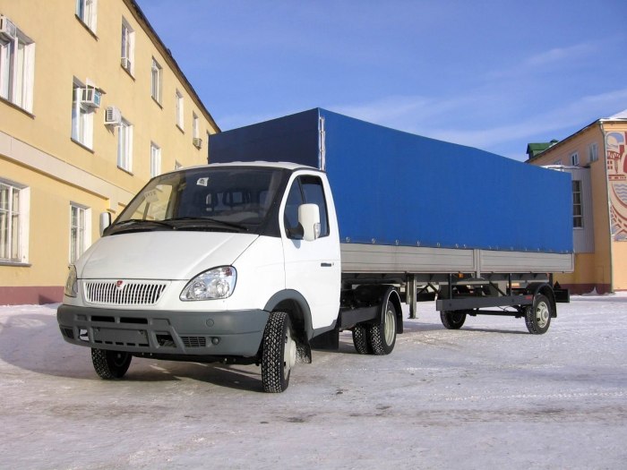 Седельный тягач ГАЗ-САЗ-2409