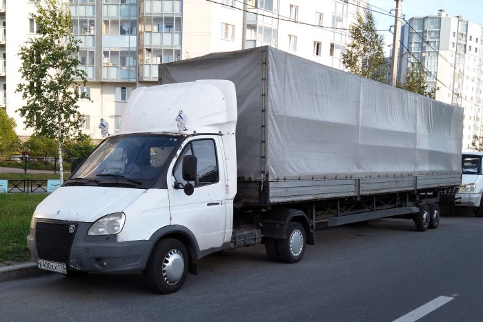 ГАЗ 3302 седельный тягач