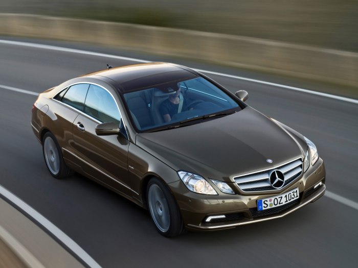 Mercedes Benz e class Coupe 2010