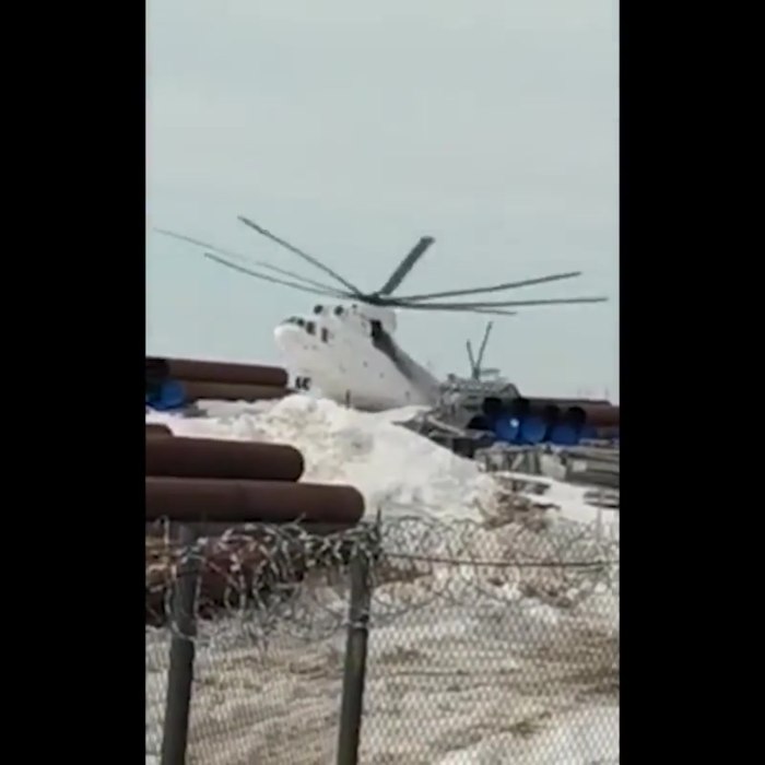 Вертолет ми-6 в Тарко-Сале