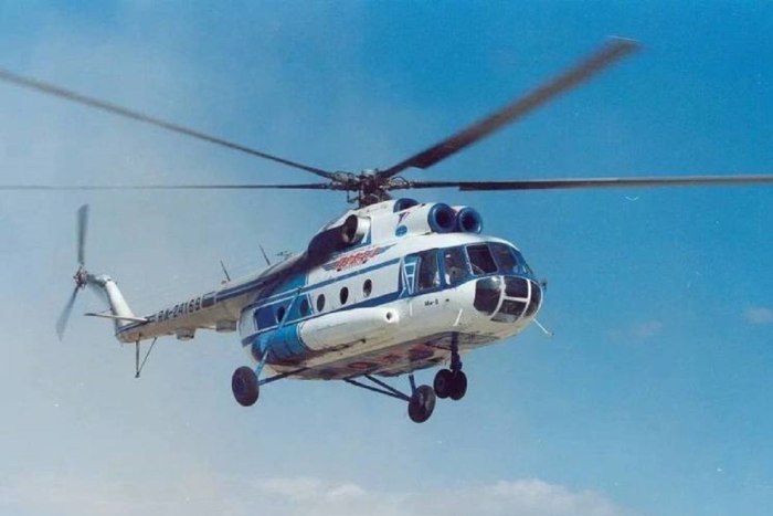 Модель вертолета ми-8 Ямал
