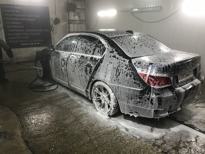BMW e60 и гараж