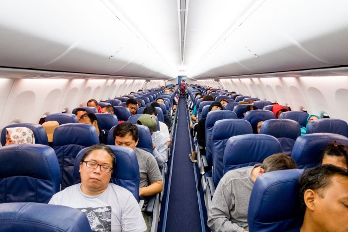 Боинг 737 Thai