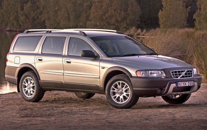Volvo xc70 III