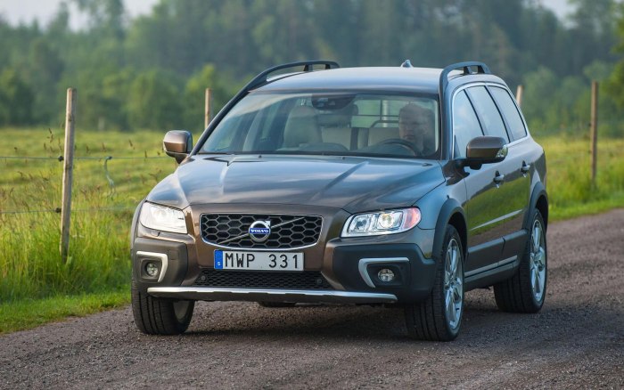 Volvo xc70 II