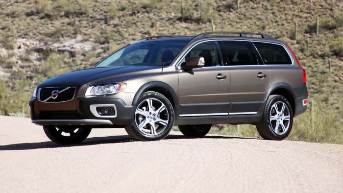 Volvo xc70 III