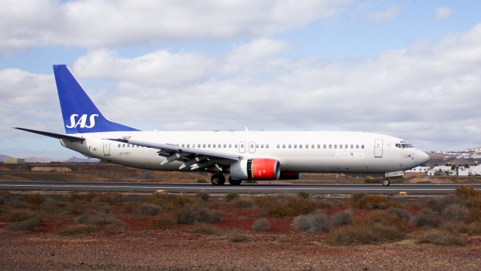 Боинг 737-900