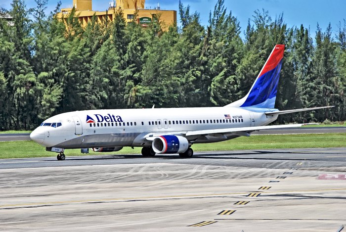 Самолёт Boeing 737-300