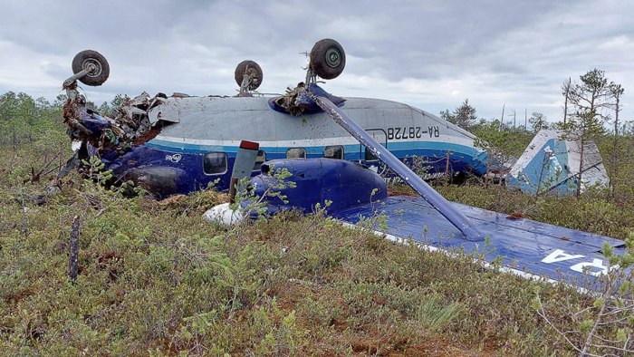АН-28 пассажирский самолёт