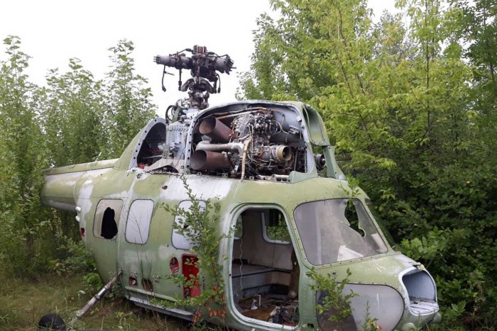Ми-8 вертолёт заброшенный
