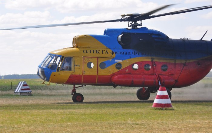 Ми-8 вертолёт Гражданский