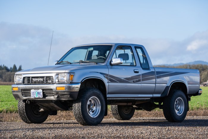 Toyota Pickup 90