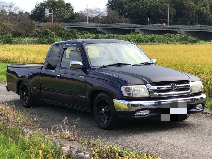 Toyota Hilux 1981 Pickup
