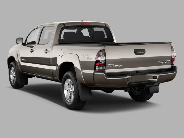 Toyota Tacoma 2 поколение