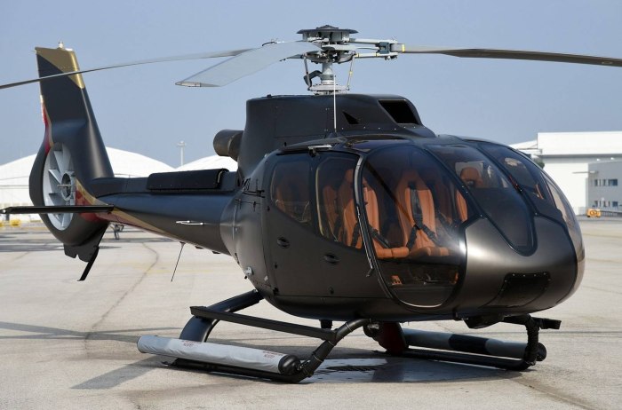 Eurocopter ec130 кабина