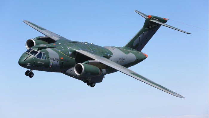 Самолеты Бразилии Embraer