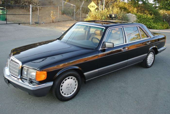 Mercedes-Benz w126 560 sel
