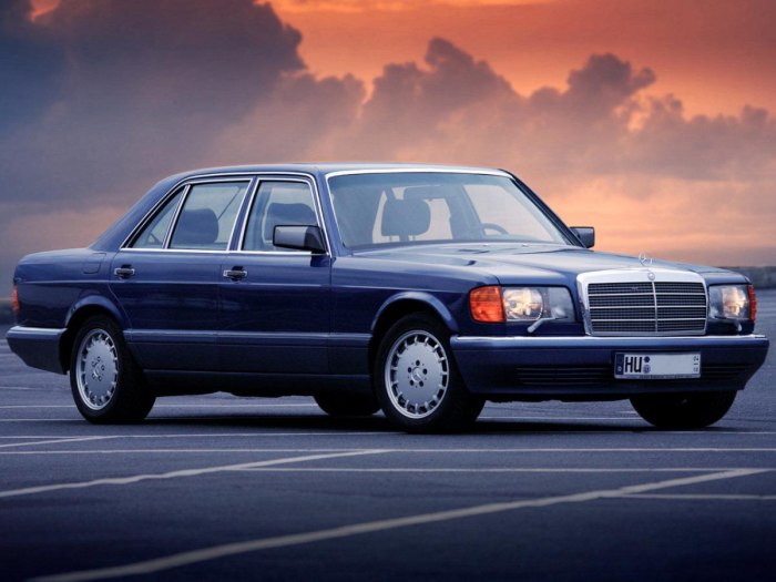 Мерседес Бенц w126