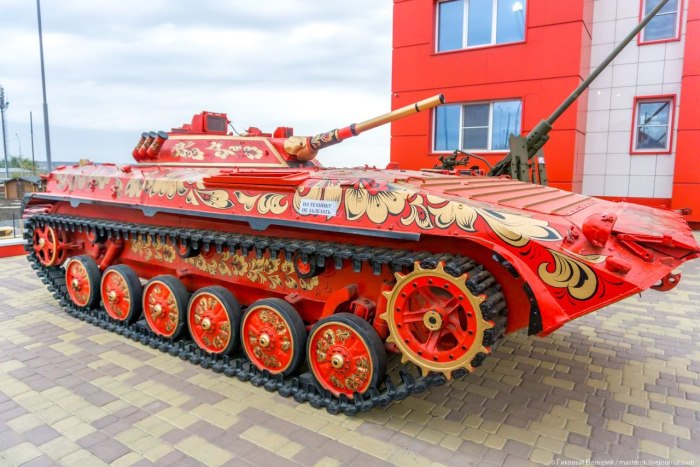 Парк Патриот танк Гжель