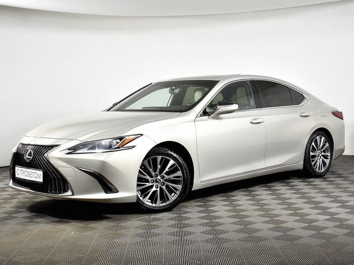Lexus es200 2018