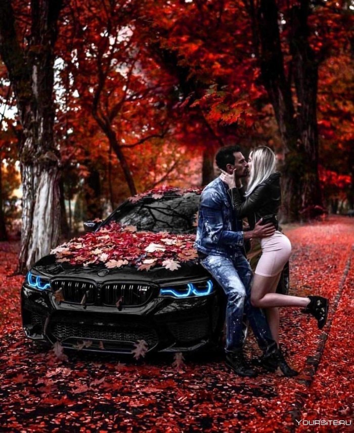 Фотосессия пары с машиной