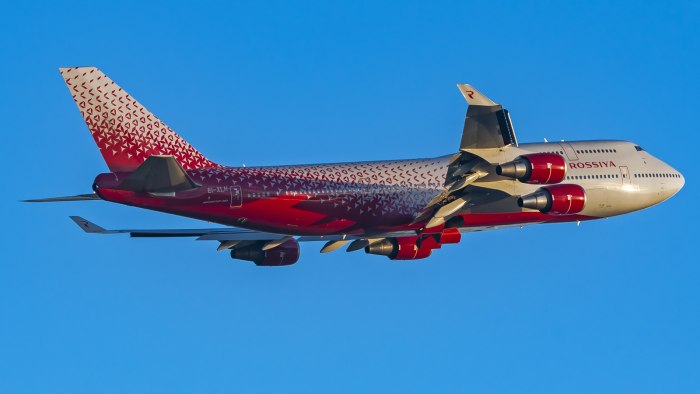 Боинг 747 800