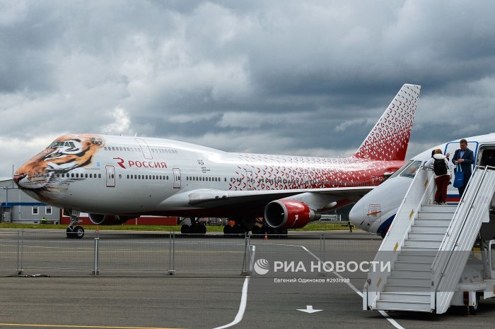 Боинг 747 Тигролет