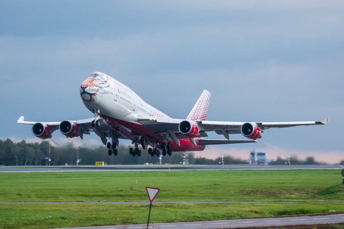 Боинг 777 Тигролет