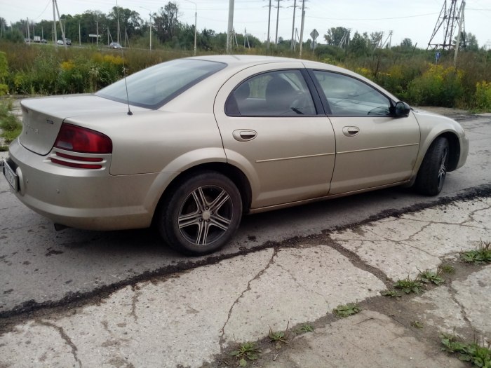 Dodge Stratus II 2002