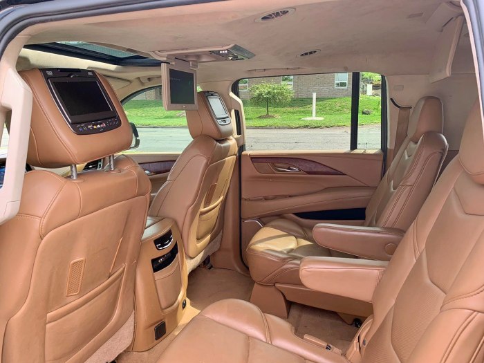 Cadillac Escalade 2018 салон