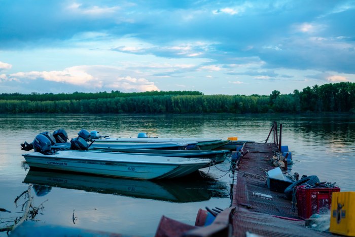 Подъемник для лодки из воды