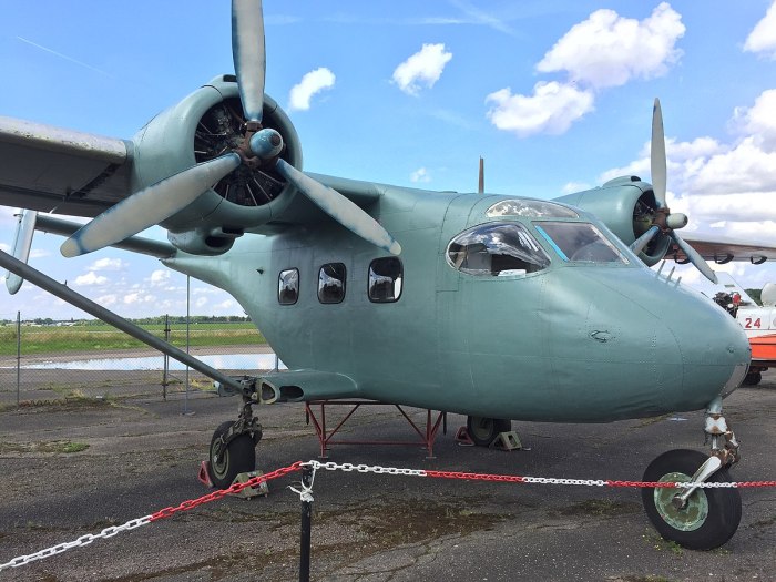 Самолёт АН-14 пчёлка
