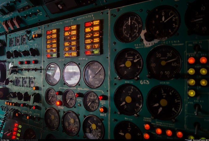Панель бортинженера ту-154м