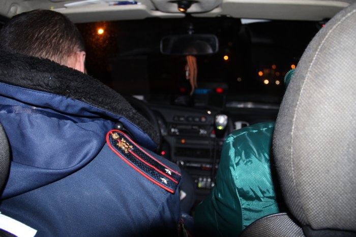 Полицейский автомобиль салон
