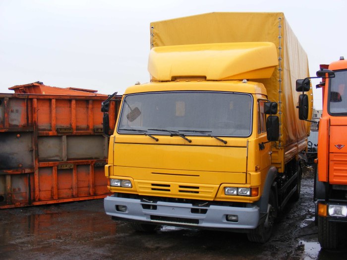 КАМАЗ 4308 тягач