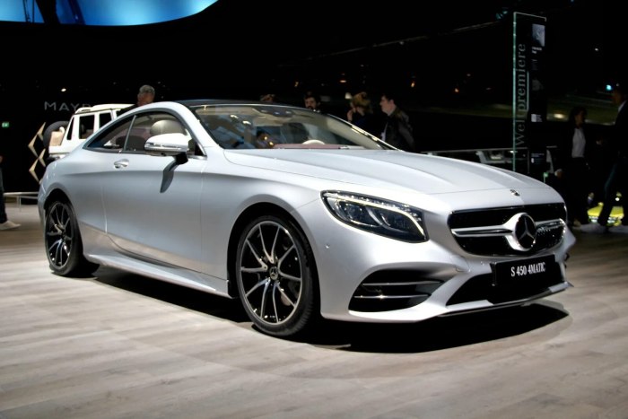 Mercedes Benz 224