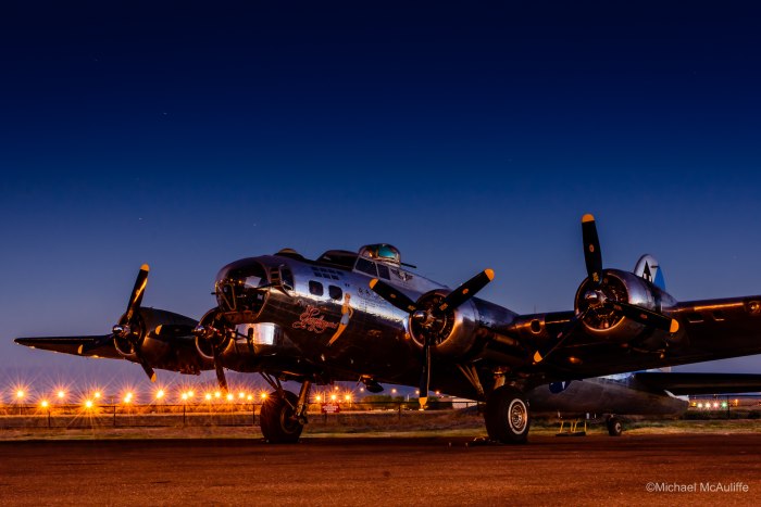 B 17 бомбардировщик