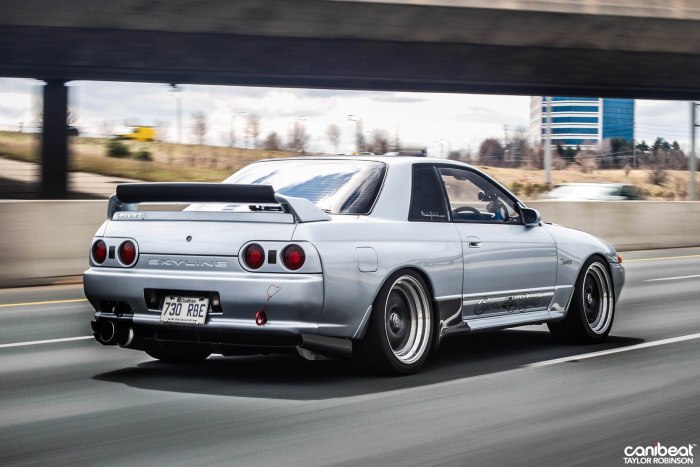 Nissan Skyline gt-r 32
