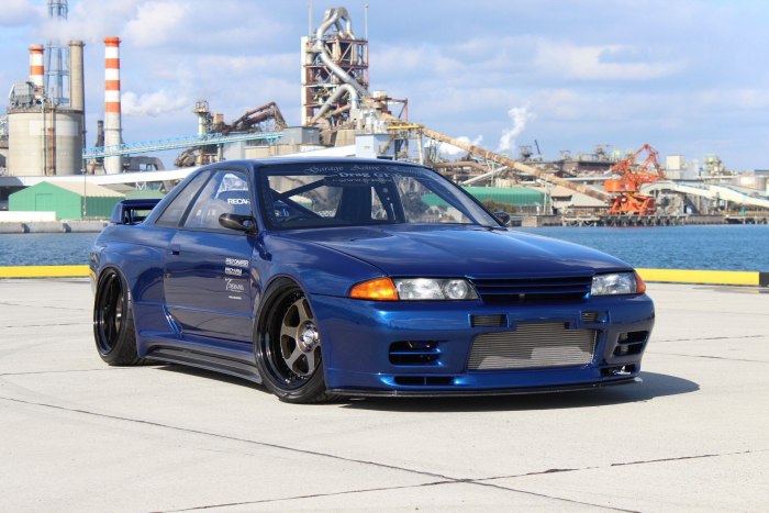 Nissan Skyline r32 gt-r