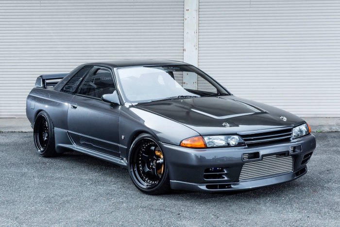 Nissan Skyline r32 gt-r