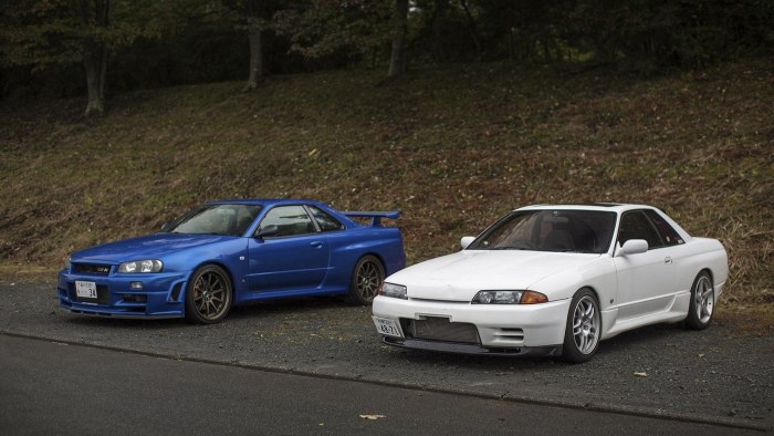 Nissan Skyline r32/33.