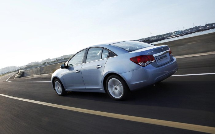 Lacetti Premiere j300