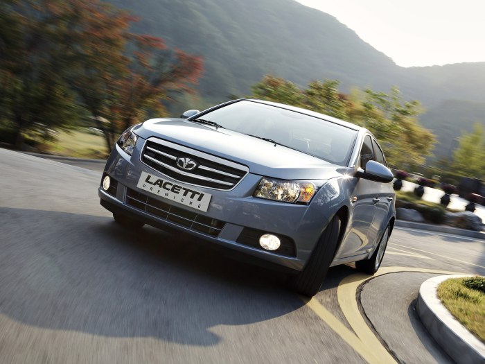 Daewoo Lacetti Premiere j300