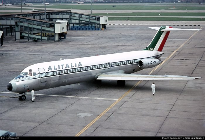Макдоннелл Дуглас DC 9