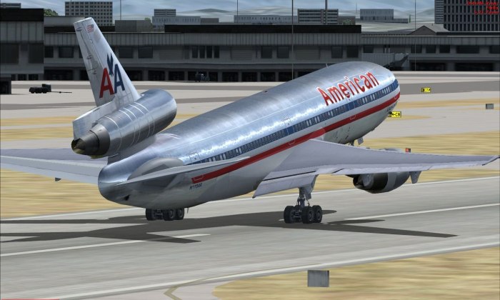 Douglas DC-10