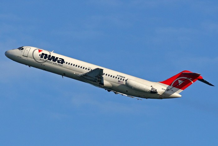 MCDONNELL Douglas DC-9