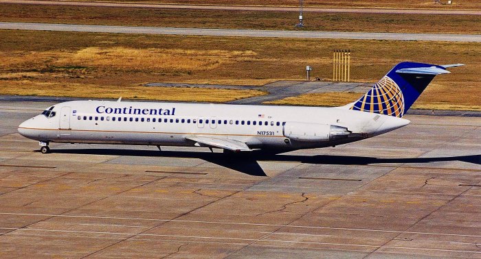 Douglas DC-9-30